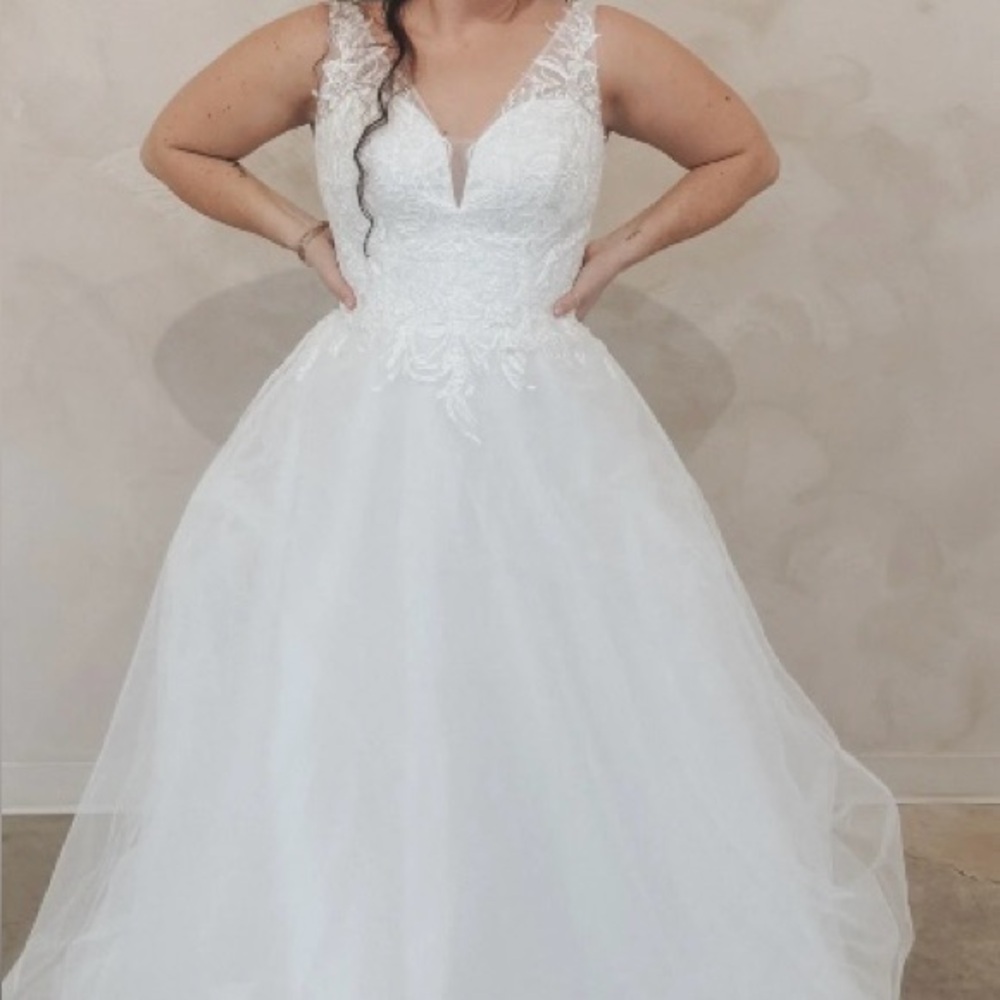 Stella by Private Label Wedding Dress